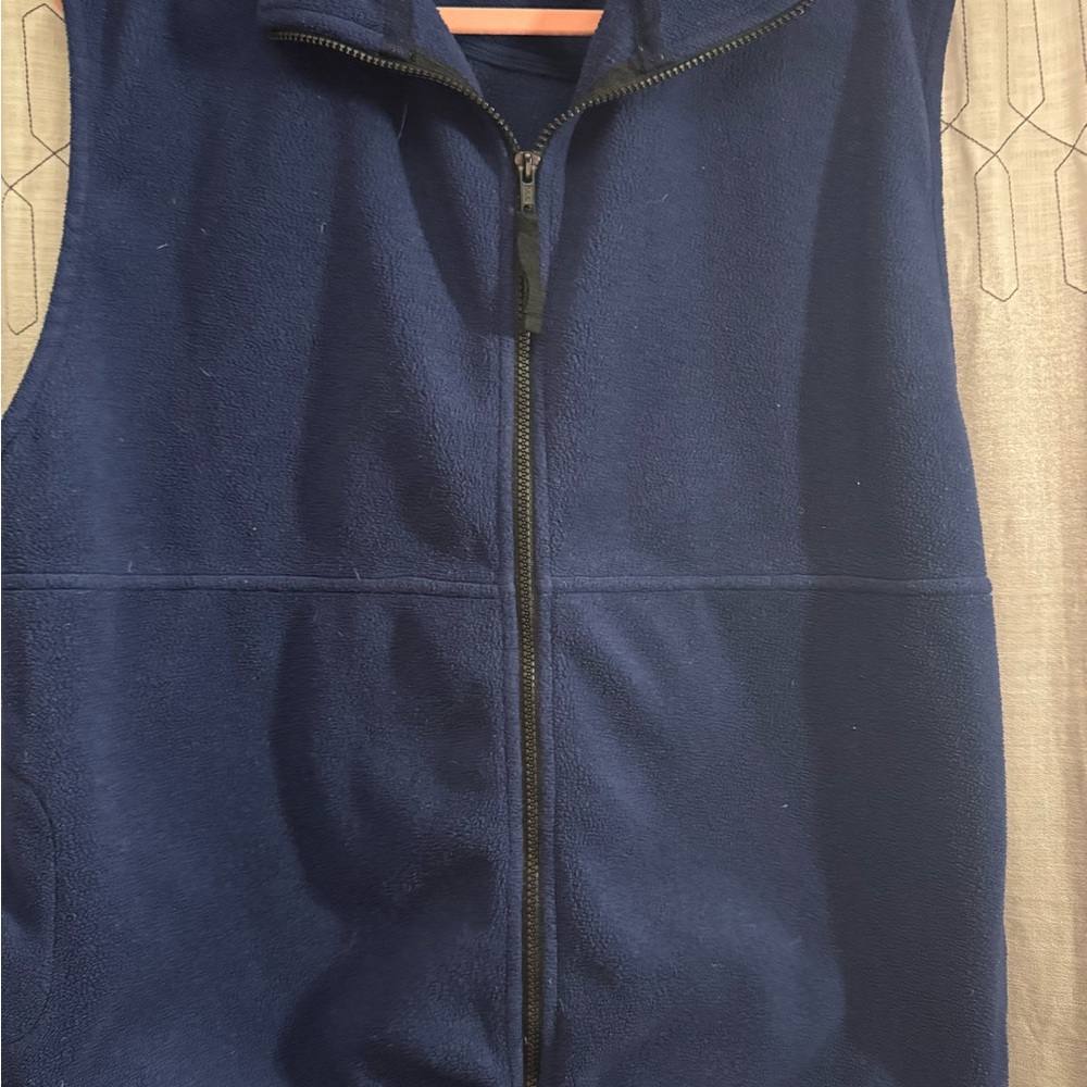 Sierra Pacific Outdoors Navy Blue Men's Fleece Vest